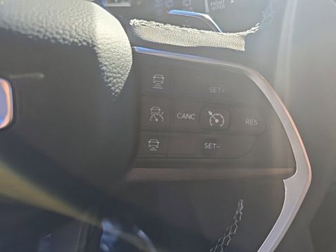 New 2025 Jeep Grand Cherokee Limited image 25