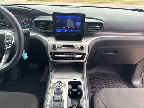 Used 2023 Ford Explorer XLT image 21