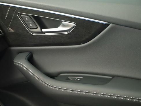 New 2026 Audi Q8 Premium Plus AWD/4WD image 30