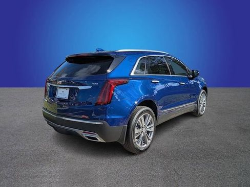 New 2025 Cadillac XT5 Premium Luxury w/ Technology Package FWD image 5