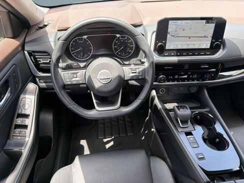 Used 2023 Nissan Rogue SL w/ SL Premium Package FWD image 29