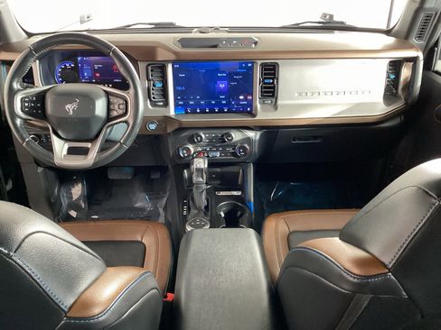 Used 2021 Ford Bronco Outer Banks image 18