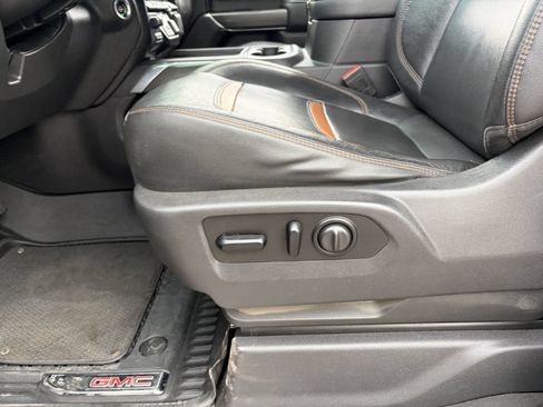 Certified 2021 GMC Sierra 1500 AT4 w/ AT4 Preferred Package AWD/4WD image 22