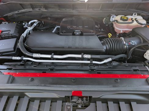 Used 2022 Chevrolet Silverado 1500 Custom RWD image 4
