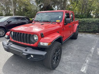 Used 2024 Jeep Gladiator Sport