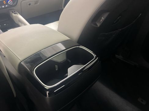 Used 2023 Kia Telluride SX image 36