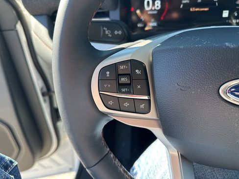 New 2026 Ford Explorer Active w/ Active Comfort Package image 18