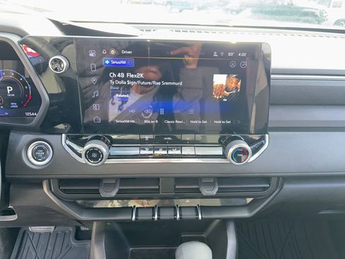 Used 2024 Chevrolet Colorado W/T image 13