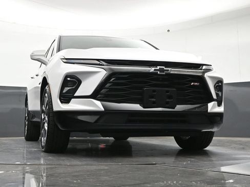 Certified 2023 Chevrolet Blazer RS w/ Driver Confidence II Package AWD/4WD image 30