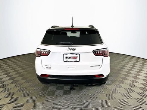 Certified 2022 Jeep Compass Limited AWD/4WD image 9