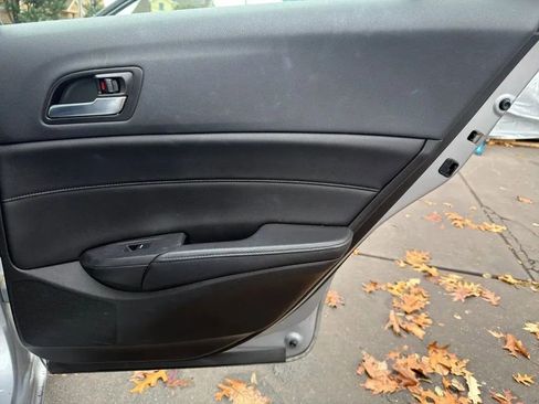 Used 2020 Acura ILX Sedan 4D image 24