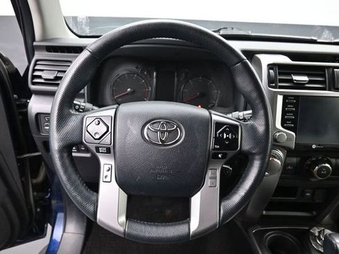 Used 2023 Toyota 4Runner SR5 Premium w/ Moonroof Package AWD/4WD image 16