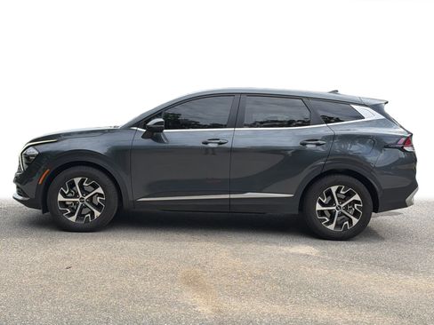 Used 2023 Kia Sportage EX FWD image 19