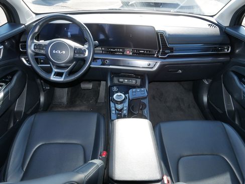 Certified 2023 Kia Sportage EX w/ EX Premium Package image 10