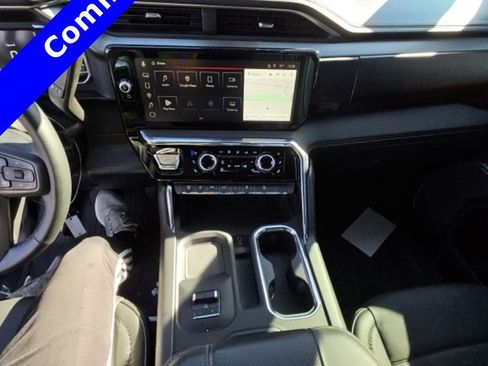 Used 2024 GMC Sierra 2500 Denali w/ Denali Reserve Package image 20