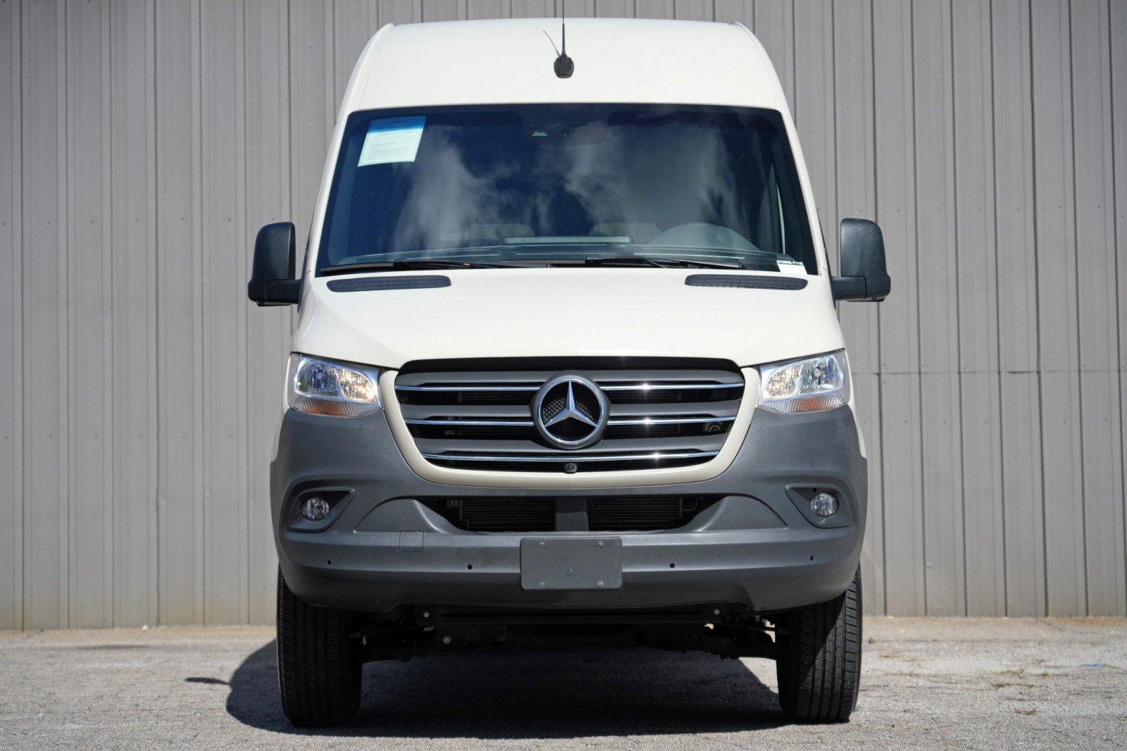 Used 2021 Mercedes-Benz Sprinter 2500 w/ Comfort Plus Package image 7