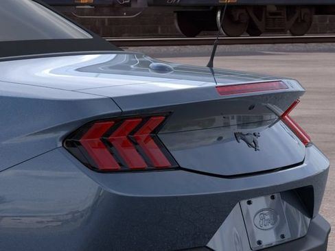 Used 2026 Ford Mustang Convertible RWD image 22