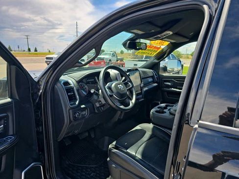 Used 2022 RAM 3500 Laramie AWD/4WD image 11