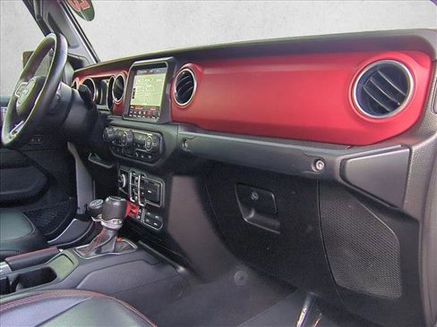 Used 2020 Jeep Gladiator Rubicon image 21