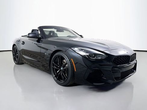 Used 2019 BMW Z4 sDrive30i w/ M Sport Package image 9