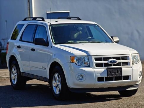Used 2012 Ford Escape 4WD Hybrid image 1