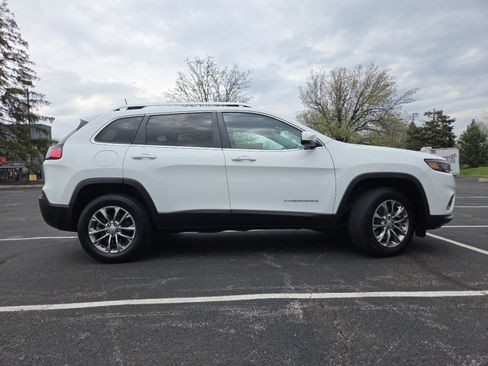 Used 2021 Jeep Cherokee Latitude Lux AWD/4WD image 19