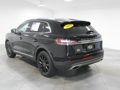 Used 2022 Lincoln Nautilus Reserve w/ Equipment Group 201A image 7