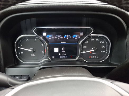 Certified 2022 GMC Sierra 2500 Denali w/ Denali Black Diamond Edition image 21