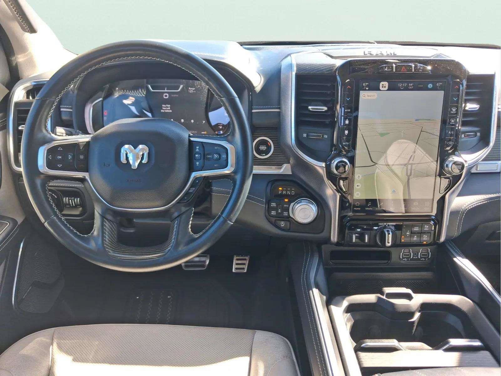 Used 2023 RAM 1500 4x4 Crew Cab Limited image 13