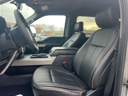 Used 2020 Ford F350 Lariat image 5