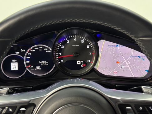 Used 2018 Porsche Panamera 4S w/ Premium Package Plus AWD/4WD image 20