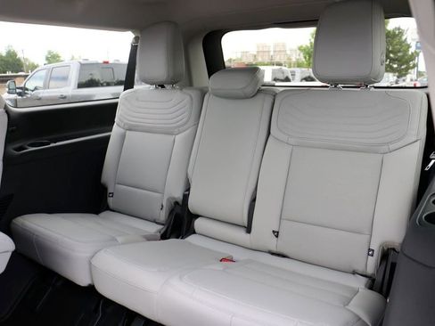 New 2026 Ford Expedition Max Platinum AWD/4WD image 28