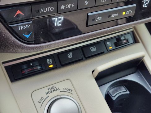 Used 2017 Lexus ES 350 image 26