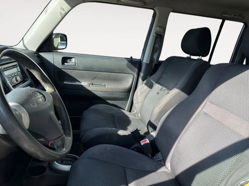 Used 2006 Scion xB image 7