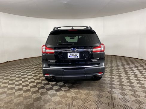 Used 2022 Subaru Ascent Limited w/ Technology Package image 8