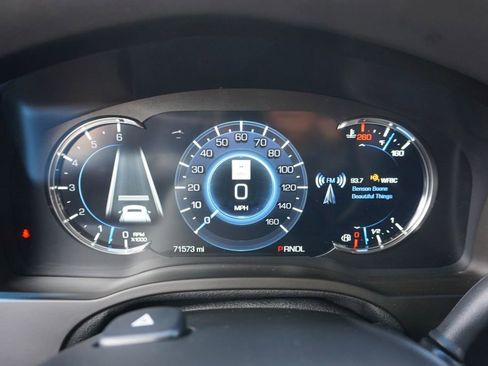 Used 2019 Cadillac Escalade Platinum image 41