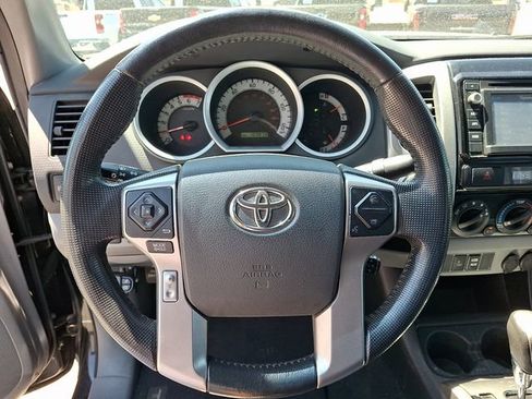 Used 2014 Toyota Tacoma 4x4 Double Cab w/ TRD Off-Road Package image 14