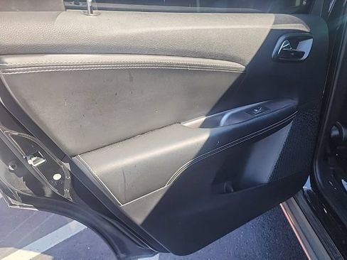 Used 2015 Dodge Journey Crossroad w/ Flexible Seating Group FWD image 20