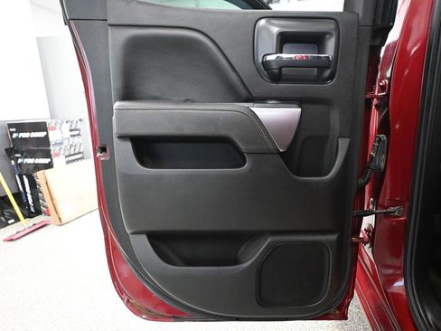 Used 2017 Chevrolet Silverado 1500 LT w/ All Star Edition image 39