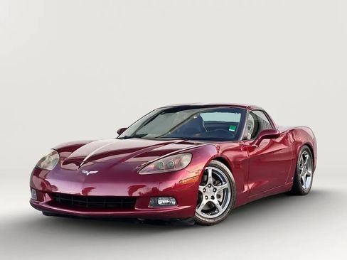 Used 2006 Chevrolet Corvette Coupe w/ Preferred Equipment Group RWD image 1