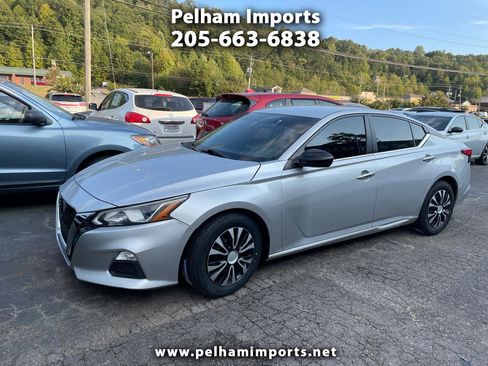 Used 2020 Nissan Altima 2.5 S image 1