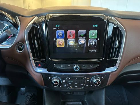 Used 2018 Chevrolet Traverse High Country AWD/4WD image 8