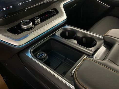 New 2026 Ford Expedition Tremor image 19
