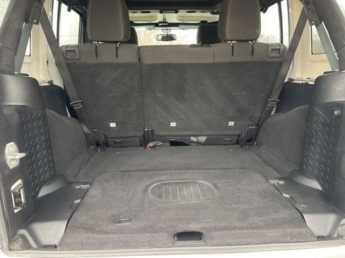 Used 2015 Jeep Wrangler Unlimited Sahara w/ Dual Top Group image 12