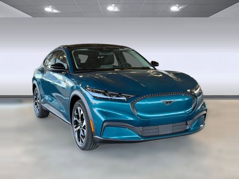 New 2026 Ford Mustang Mach-E Select RWD image 7