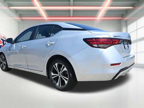 Used 2023 Nissan Sentra SV FWD image 2