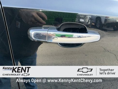 Certified 2021 Chevrolet Traverse High Country image 17