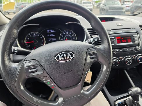 Used 2017 Kia Forte LX FWD image 15