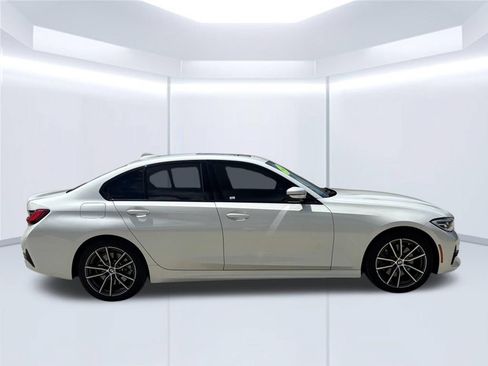 Used 2022 BMW 330i Sedan w/ Premium Package RWD image 4