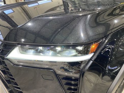 Used 2024 Lexus GX 550 AWD/4WD image 20